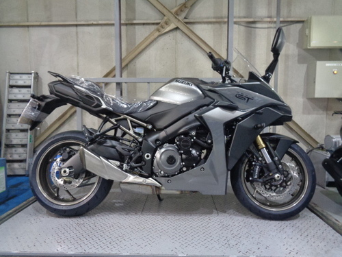 スズキ GSX-S1000GT